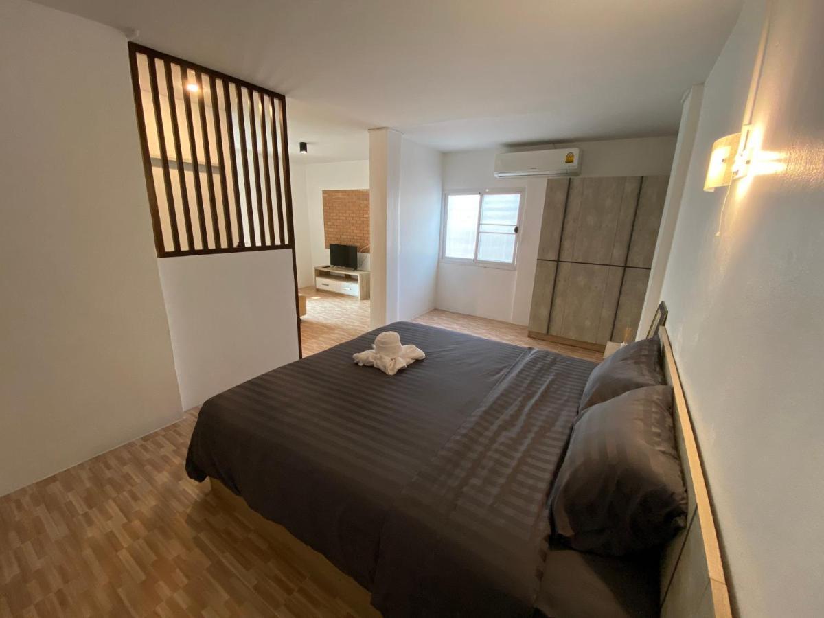 Aparthotel Racha Caftel - 7 House - รชาคาฟเทล Chiang Mai Esterno foto
