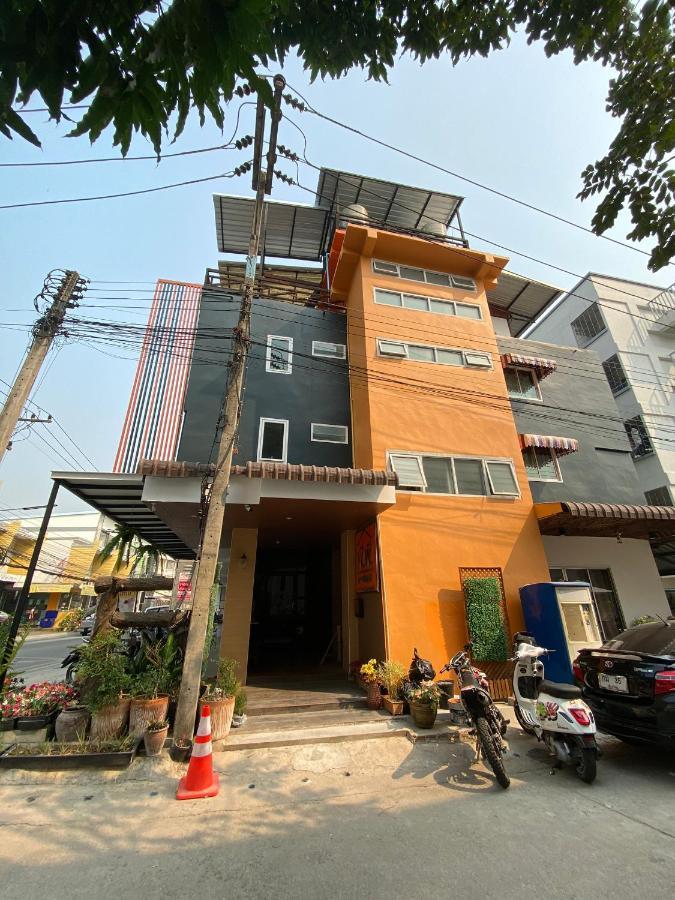 Aparthotel Racha Caftel - 7 House - รชาคาฟเทล Chiang Mai Esterno foto
