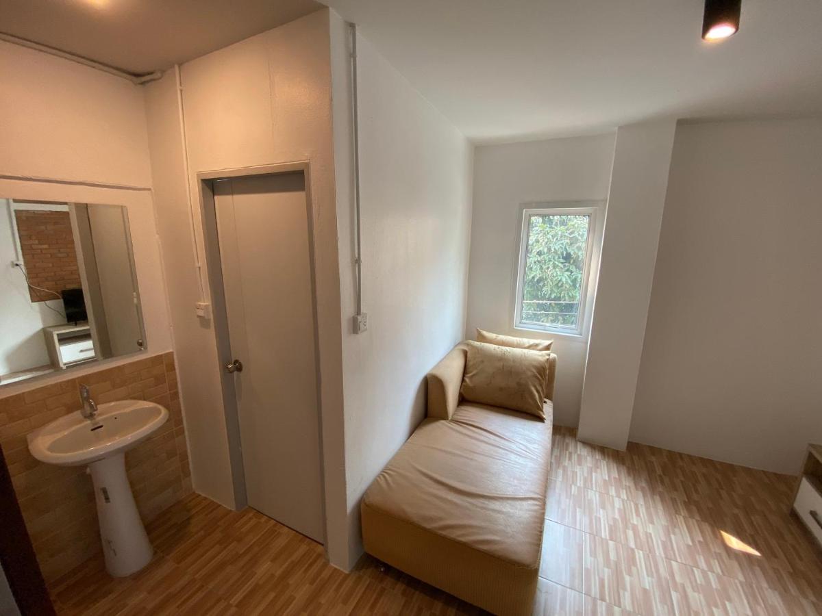 Aparthotel Racha Caftel - 7 House - รชาคาฟเทล Chiang Mai Esterno foto