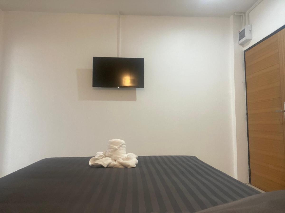 Aparthotel Racha Caftel - 7 House - รชาคาฟเทล Chiang Mai Esterno foto